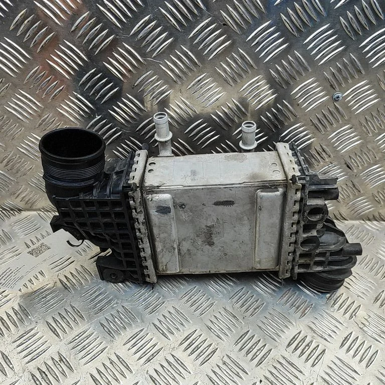Vahejahuti radiaator – Volkswagen Crafter Grand California (2019-)