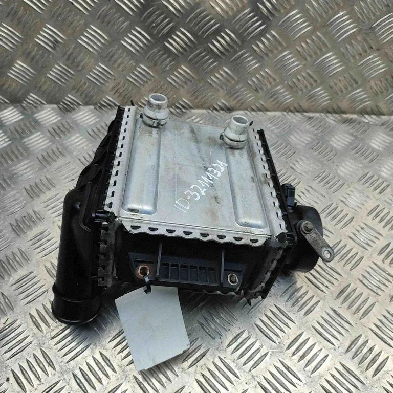 Starpdzesētāja (interkūlera) radiators – Mercedes-Benz GLC klase C253 (2016-)