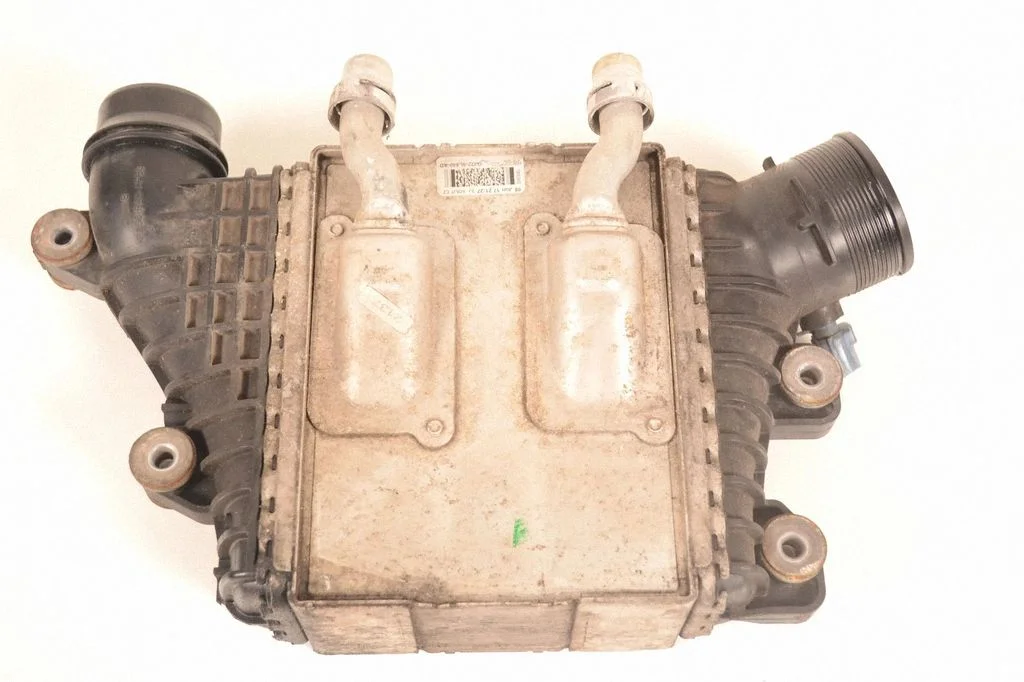 Starpdzesētāja (interkūlera) radiators – Land Rover Range Rover Evoque L538 (2011-2018)