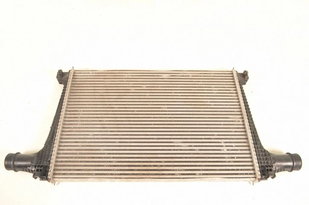 Vahejahuti radiaator – Audi RS Q8 (2019-)