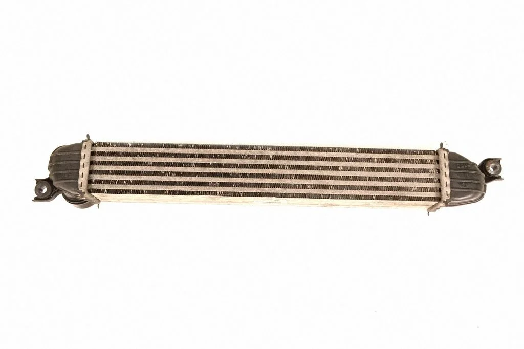Starpdzesētāja (interkūlera) radiators 17518506904
