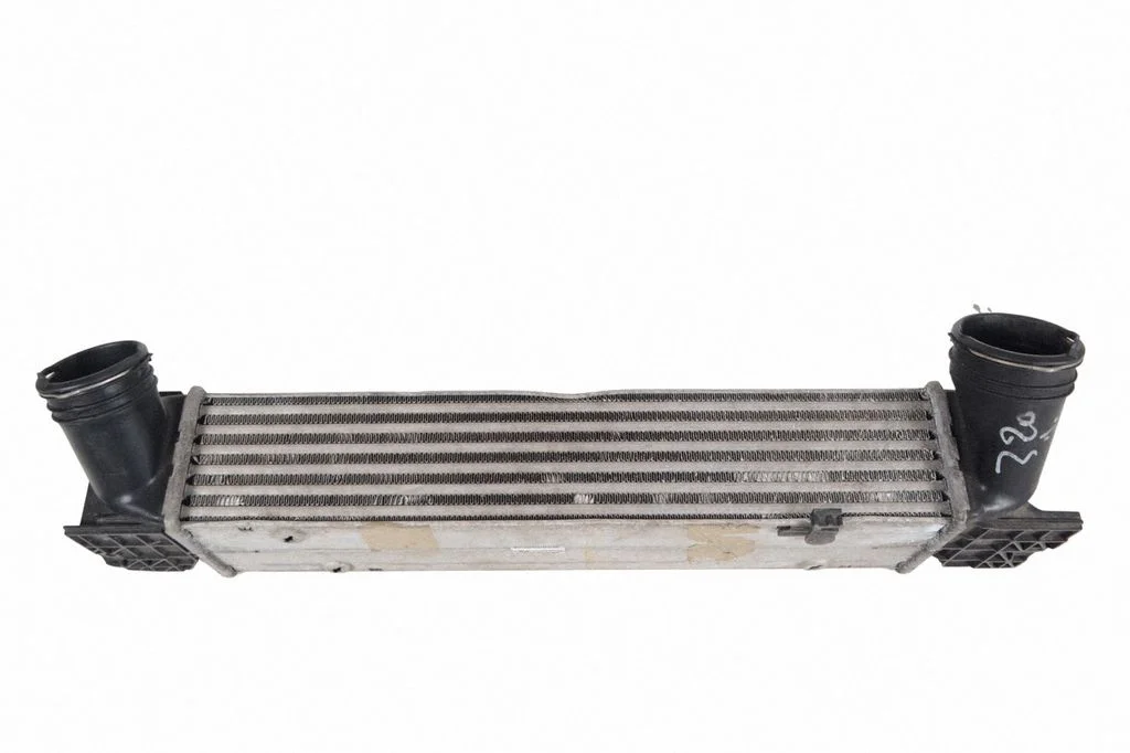Starpdzesētāja (interkūlera) radiators – BMW 3. sērija E90 E91 (2005-2012)
