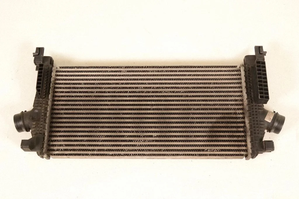Intercooler radiator – Opel Astra H (2004-2012)
