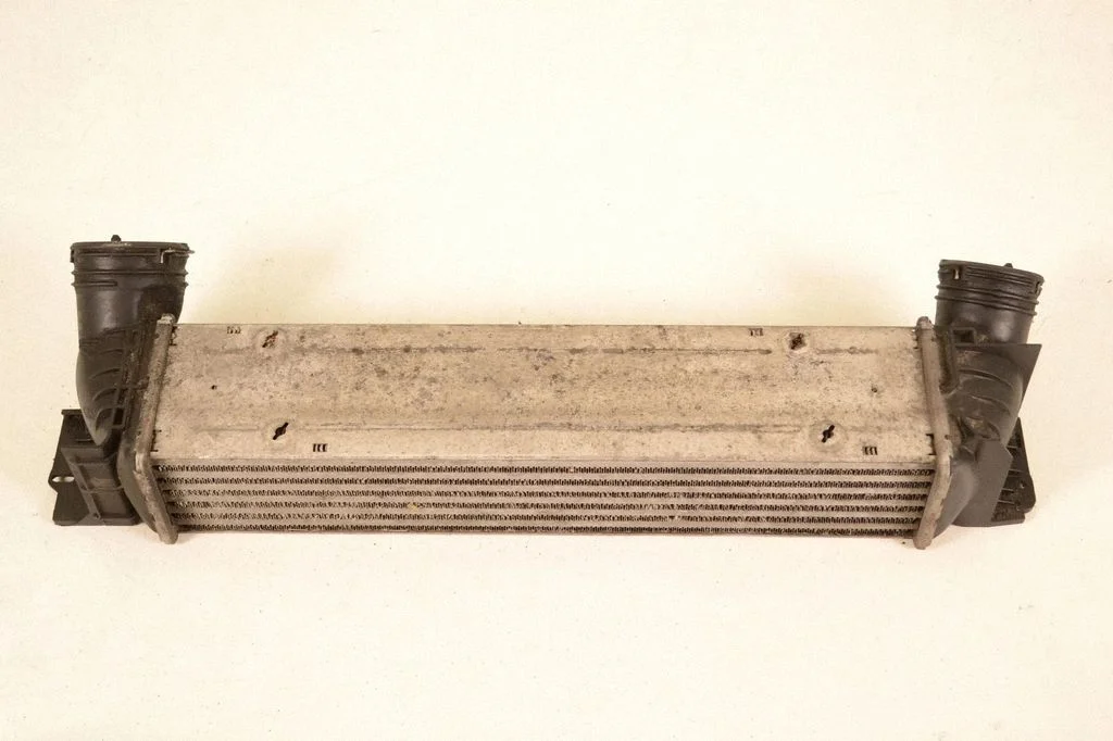 Starpdzesētāja (interkūlera) radiators – BMW 3. sērija E92 E93 (2005-2014)