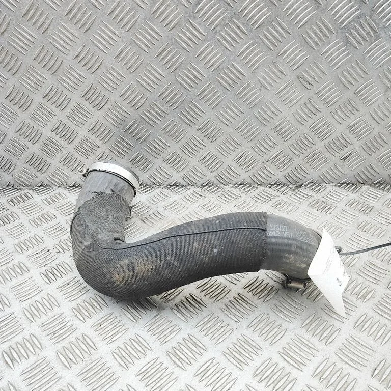Wąż / rura intercoolera 4G0145738AP