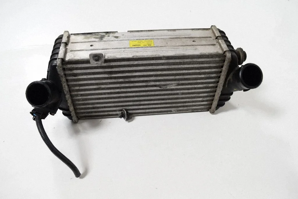 Starpdzesētāja (interkūlera) radiators – Hyundai i30 (2013-2016)
