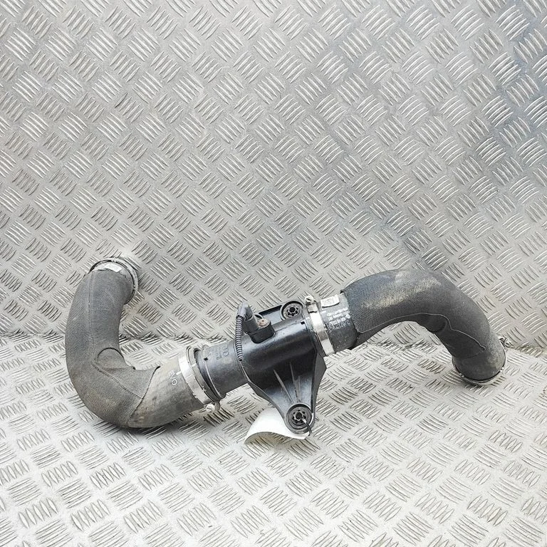 Wąż / rura intercoolera 4G0145709AF
