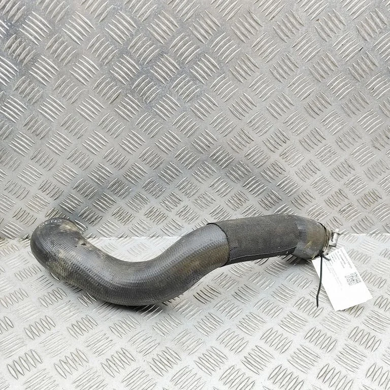 Intercooler hose/pipe FPLA9G738CD