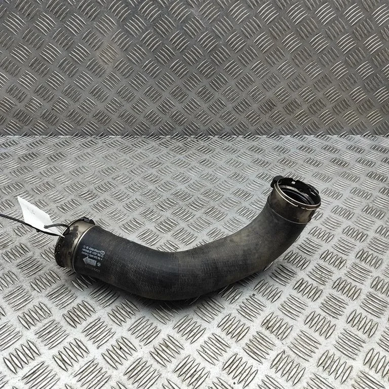 Intercooler hose/pipe A1665280082