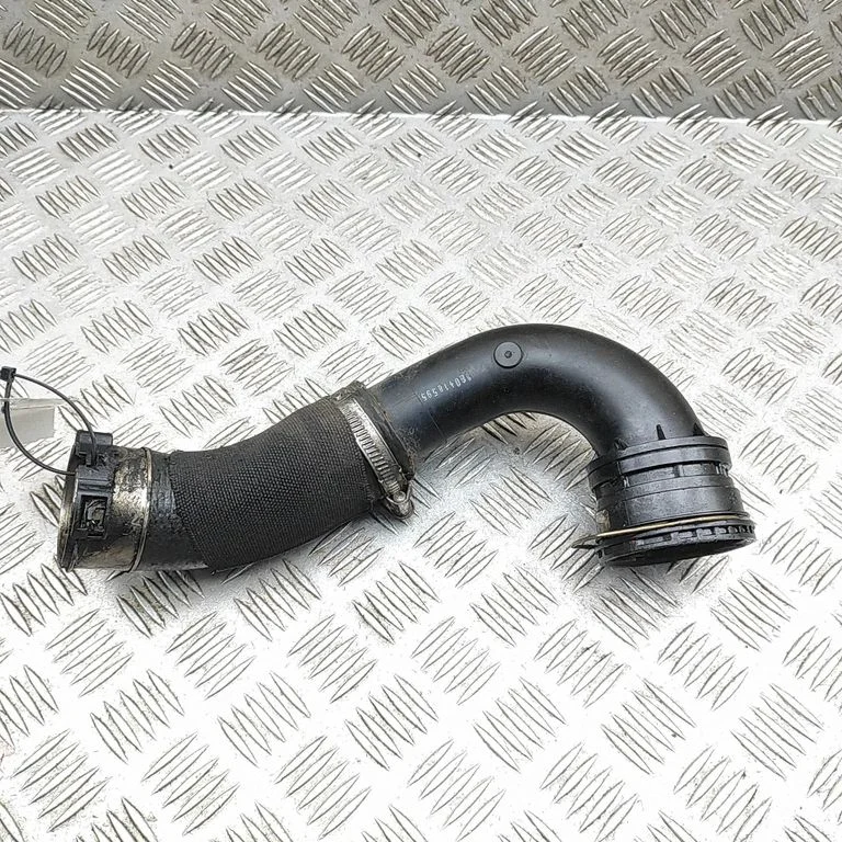 Wąż / rura intercoolera GJ326C715AB