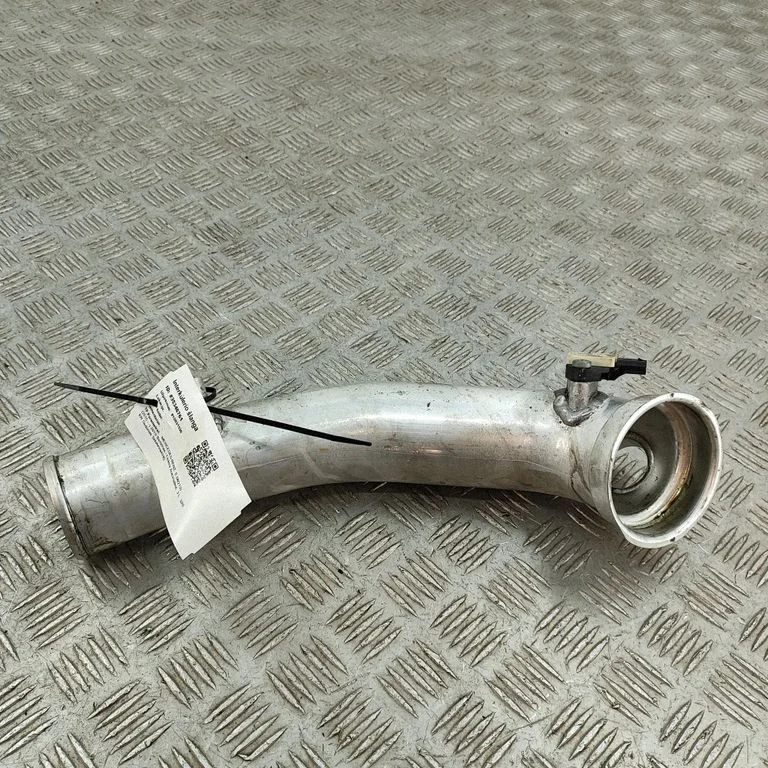 Wąż / rura intercoolera A0091538628
