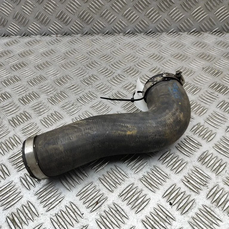 Intercooler hose/pipe 1K0145832AF