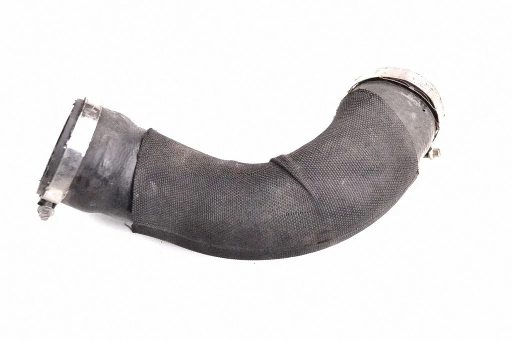 Wąż / rura intercoolera 95B145993