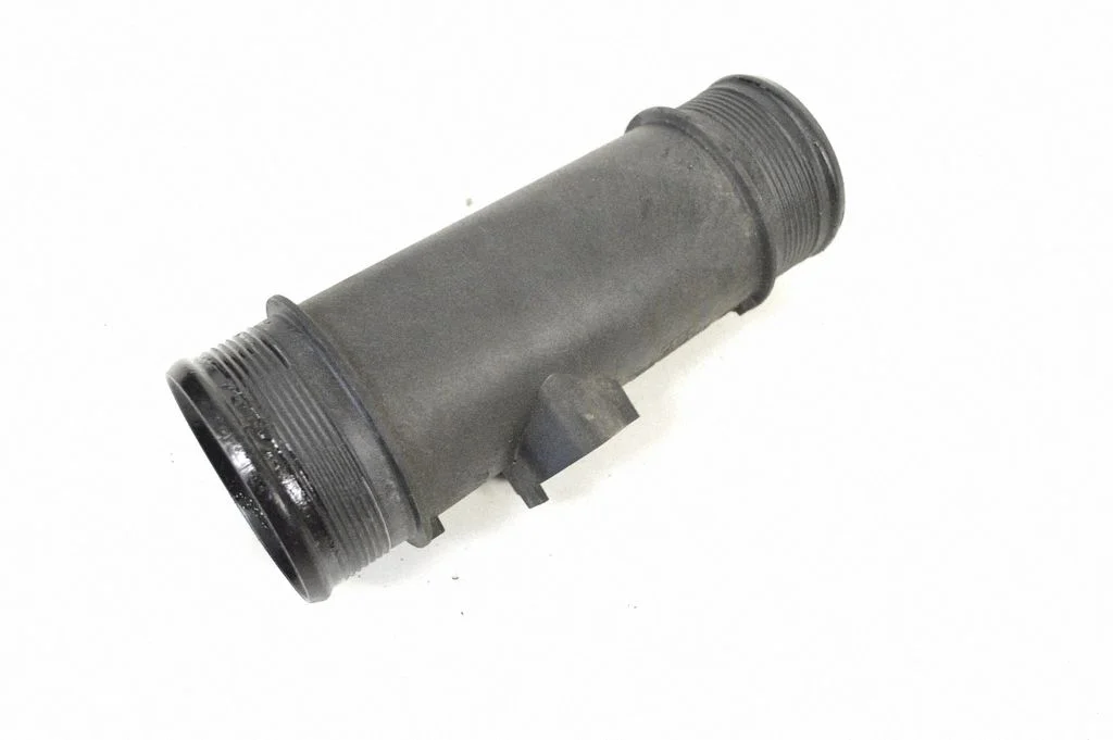 Wąż / rura intercoolera 4H0145673P
