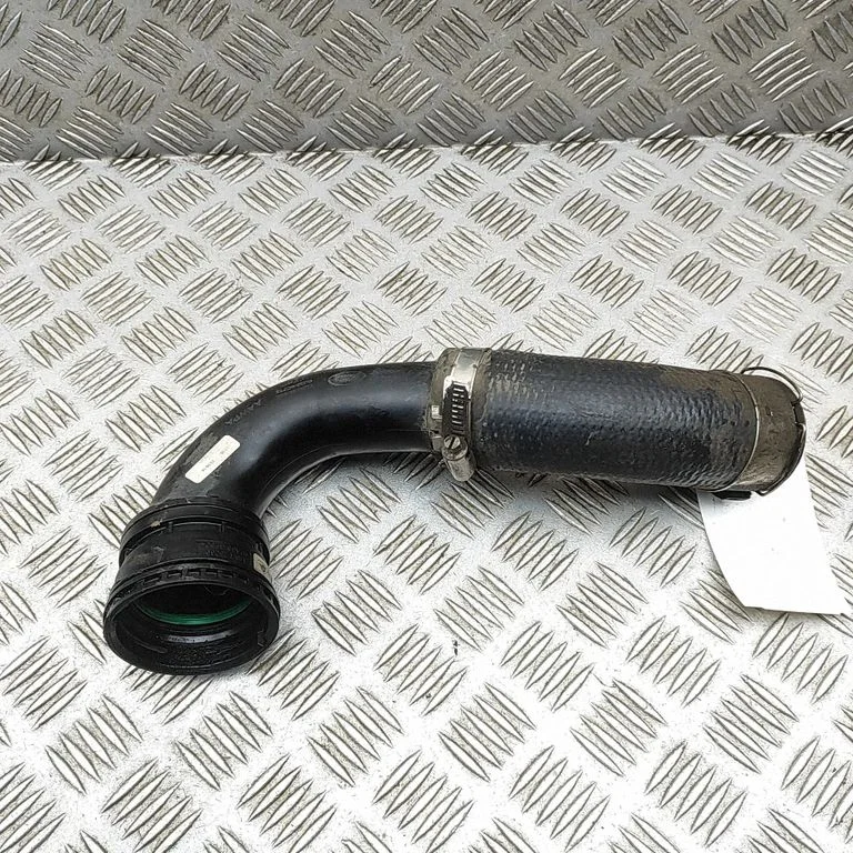 Wąż / rura intercoolera GJ326C715AA