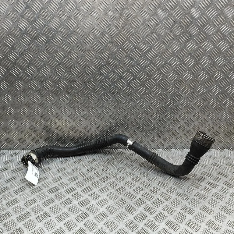 Intercooler hose/pipe 144600199R