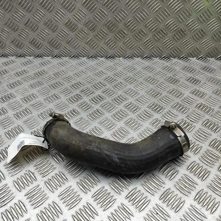 Wąż / rura intercoolera 992145708A