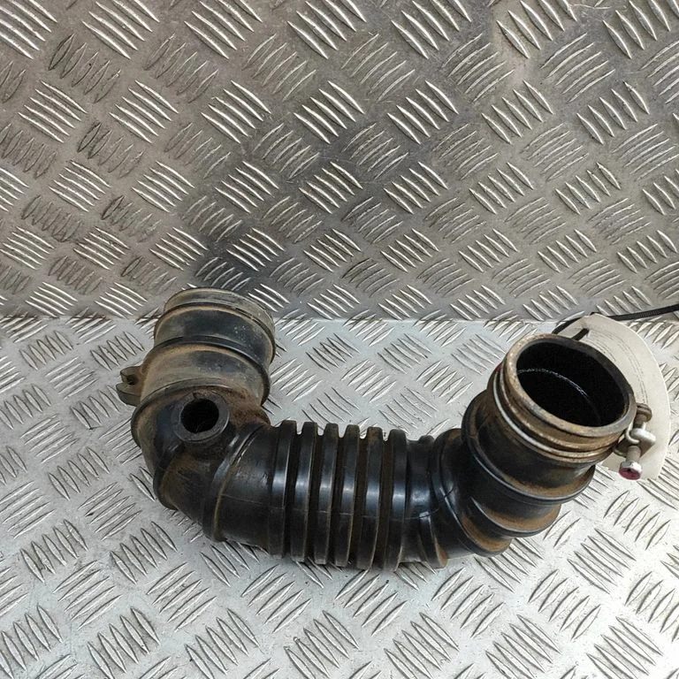 Intercooler hose/pipe 1505A208