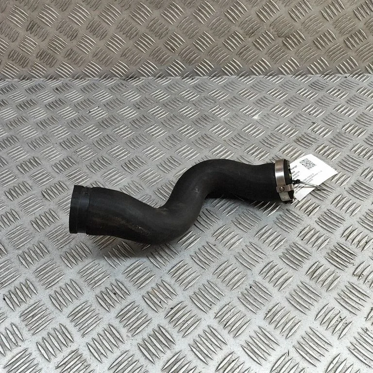 Wąż / rura intercoolera F1F16K863AC