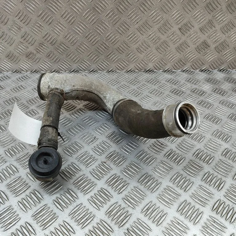 Intercooler hose/pipe 7L5145834