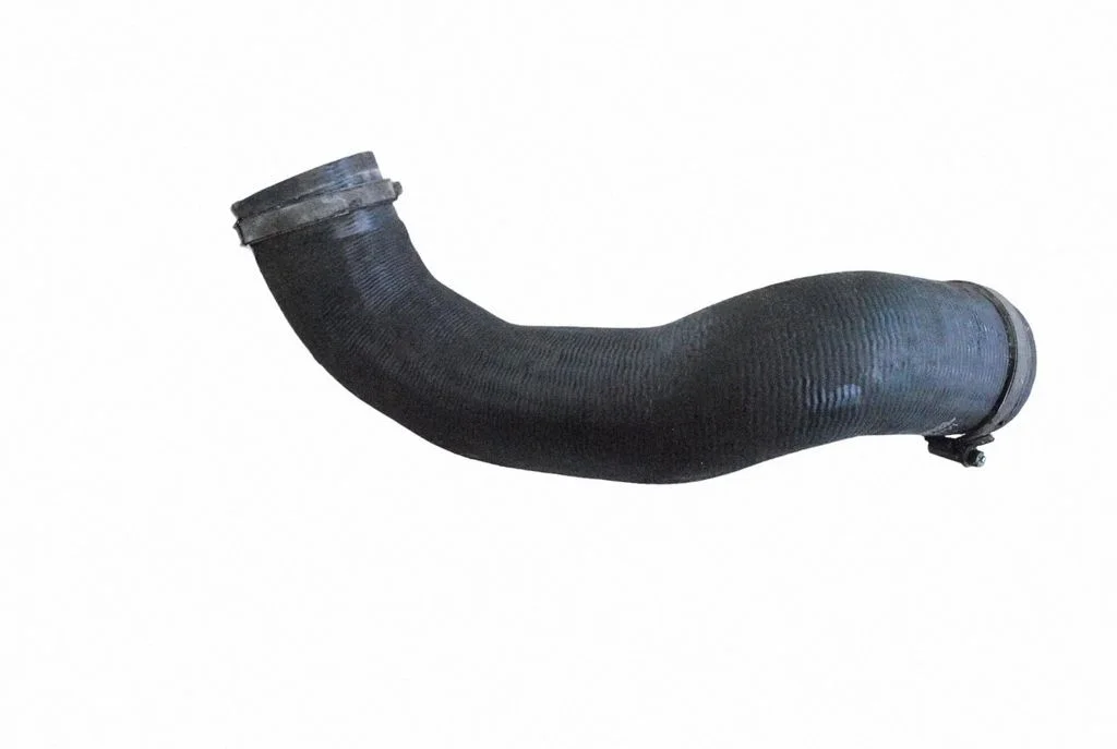 Intercooler hose/pipe – Jaguar XJ X351 (2009-2019)