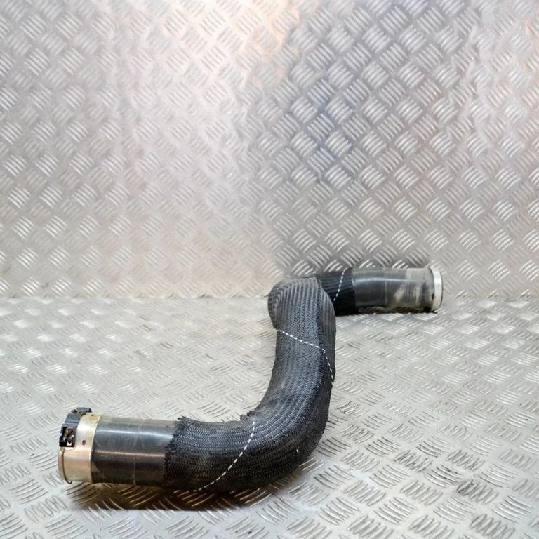 Wąż / rura intercoolera 52014950AE