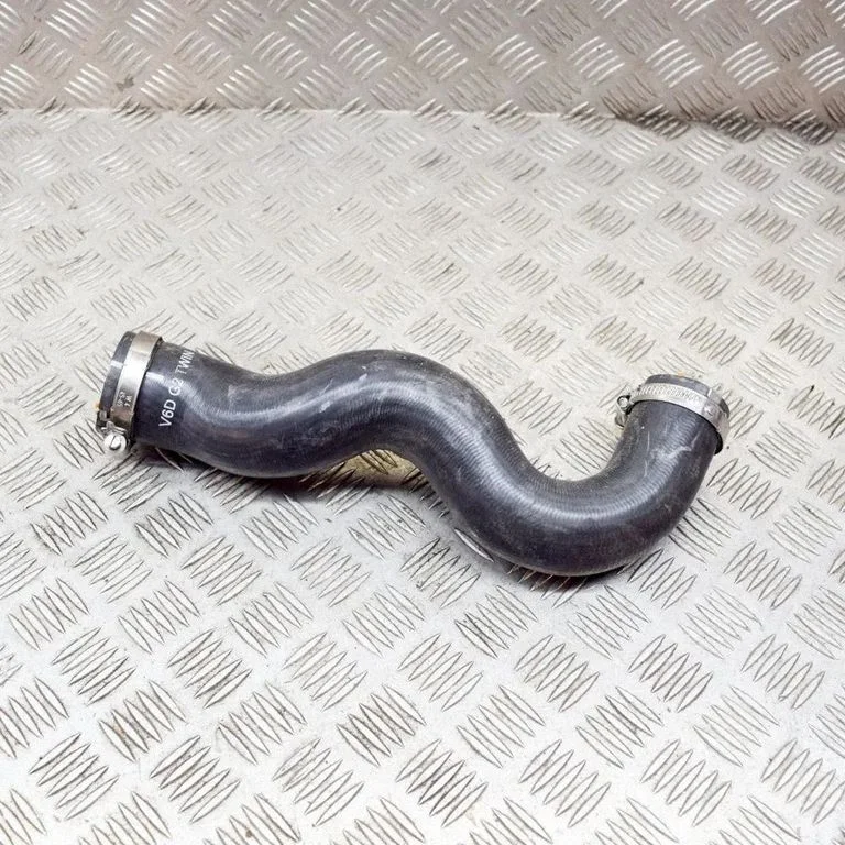 Intercooler hose/pipe FK629G738CA