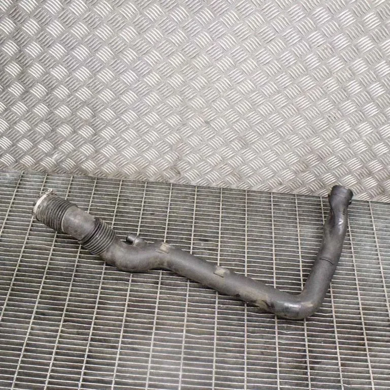 Intercooler hose/pipe – Land Rover Range Rover Sport L320 (2005-2013)
