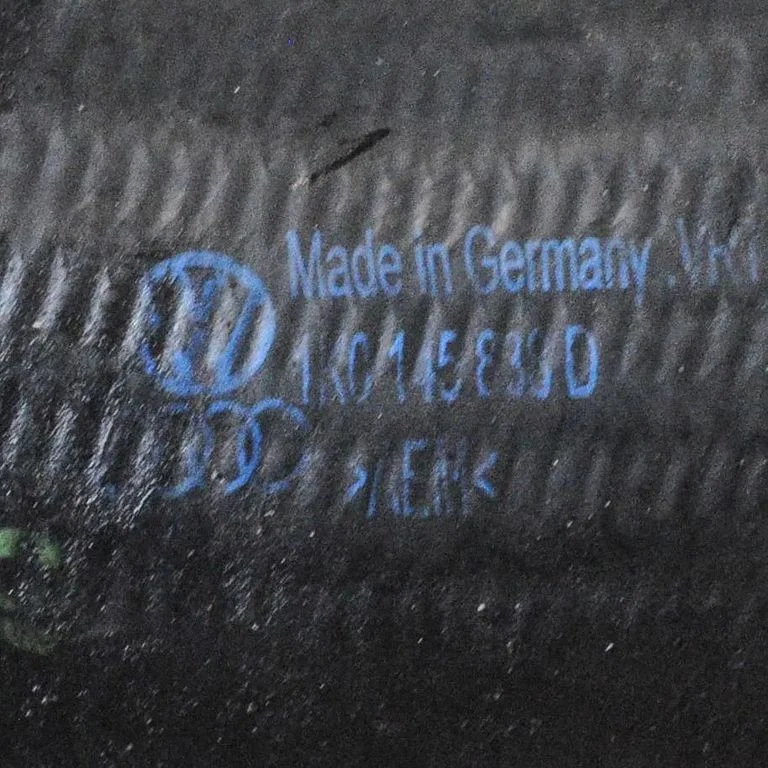 Starpdzesētāja šļūtene (-es)/ caurule (-es) – Volkswagen Golf Plus (2005-2013)