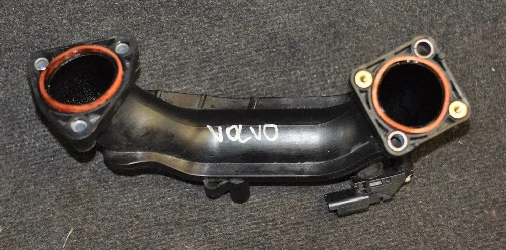 Intercooler hose/pipe 9674942380 – Volvo C30 (2010-2013)