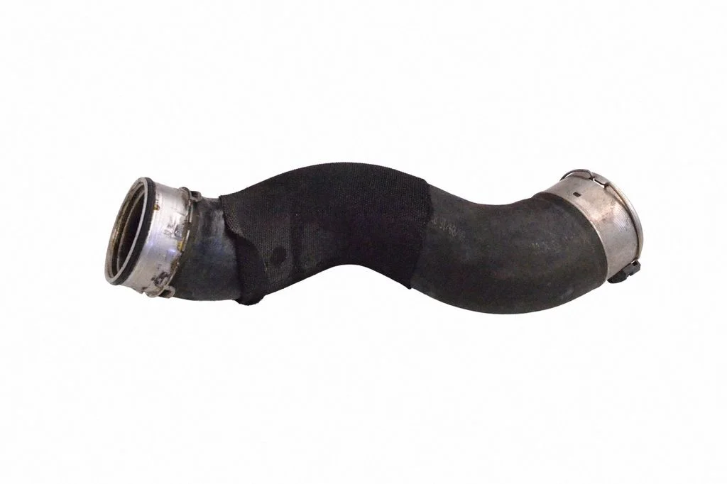 Vahejahuti voolik (-ud)/ toru (-d) 0316514