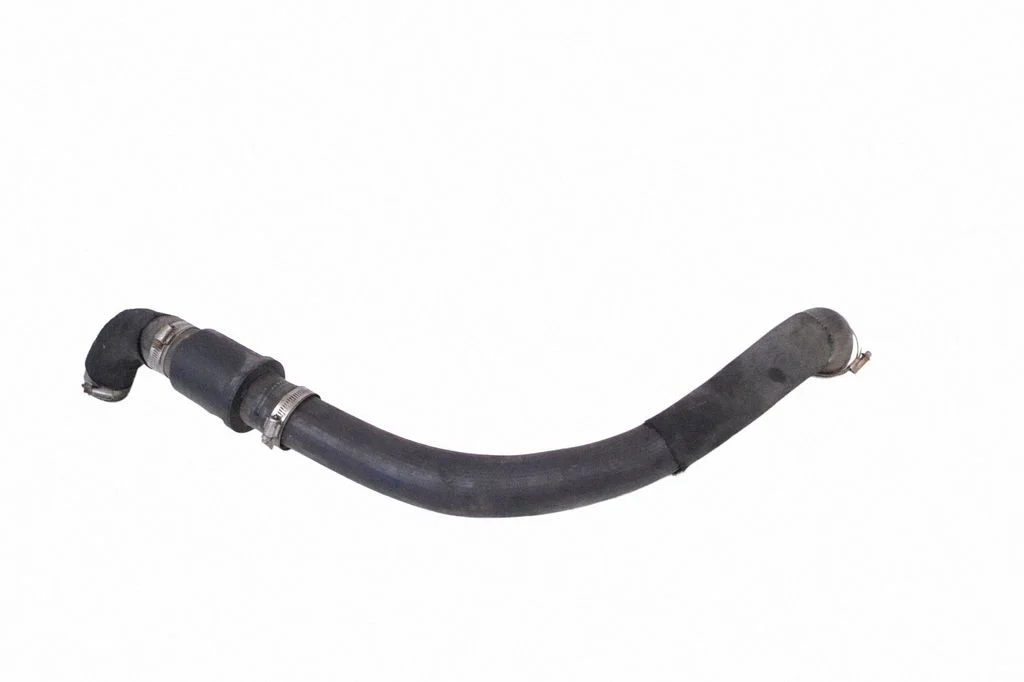 Intercooler hose/pipe