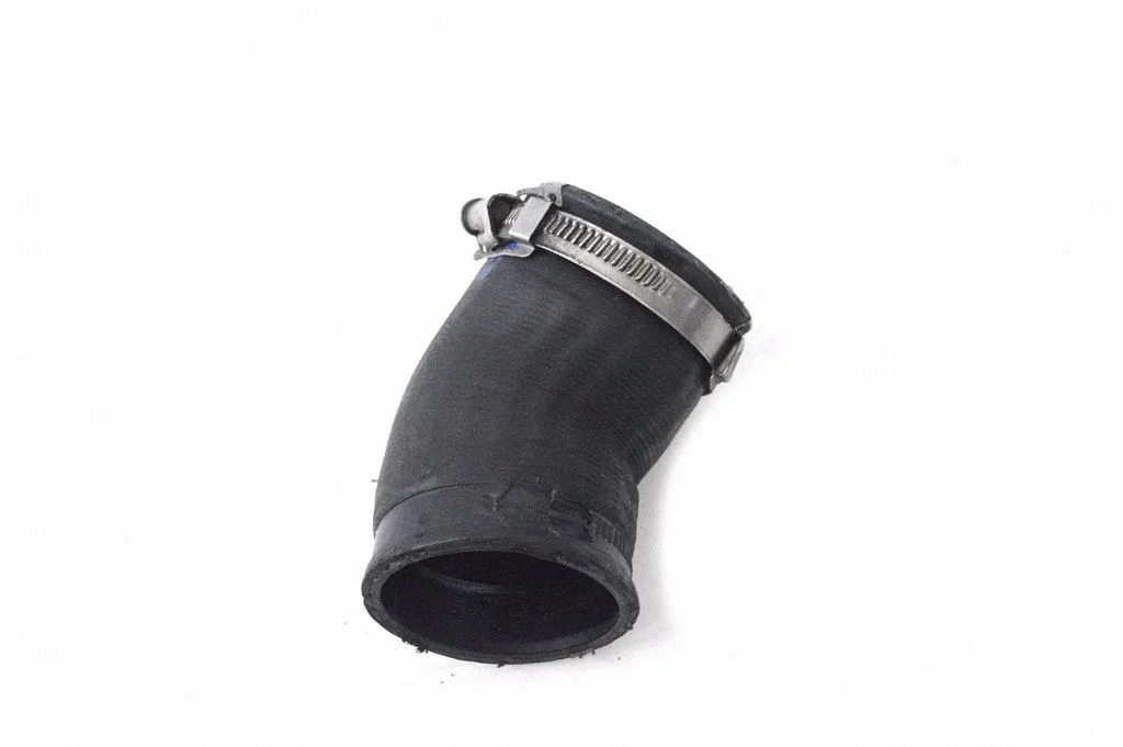 Vahejahuti voolik (-ud)/ toru (-d) 1K0145838S