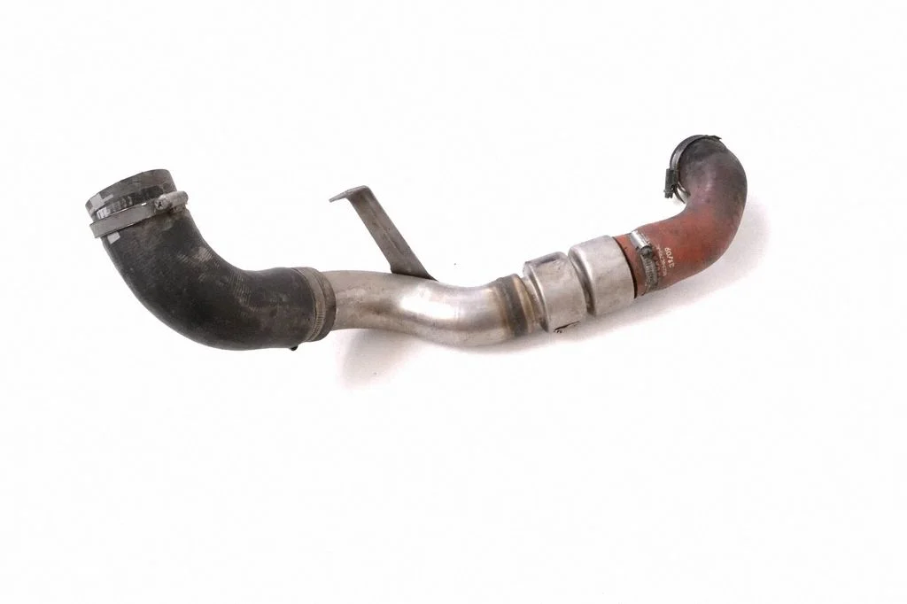 Starpdzesētāja šļūtene (-es)/ caurule (-es) 9X236C785AC