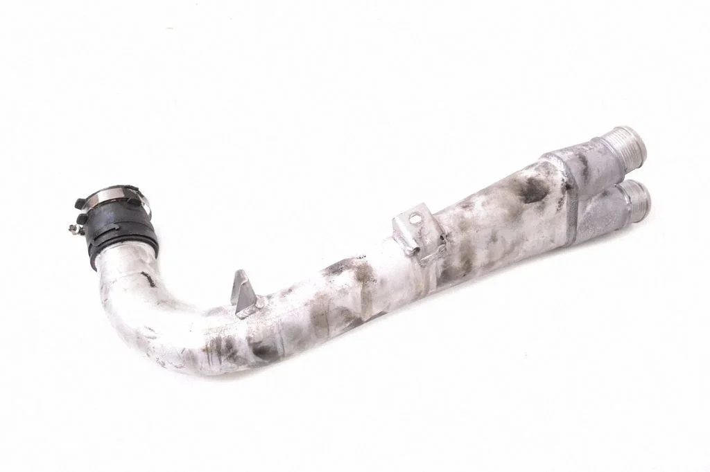 Intercooler hose/pipe – Audi Q7 4L (2005-2015)