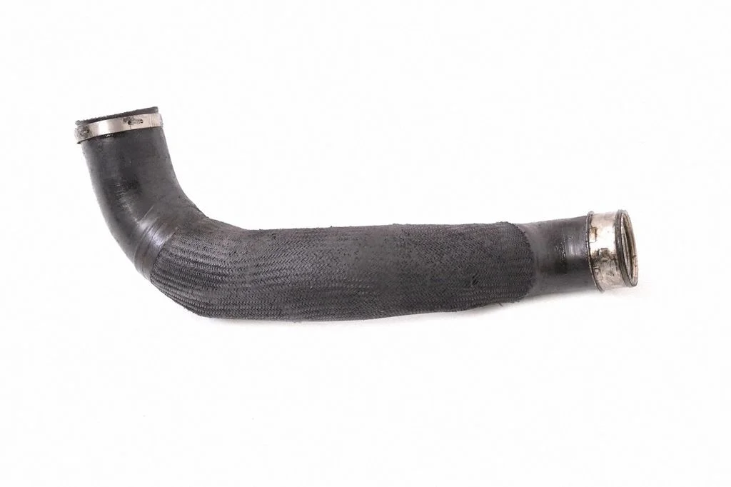 Intercooler hose/pipe