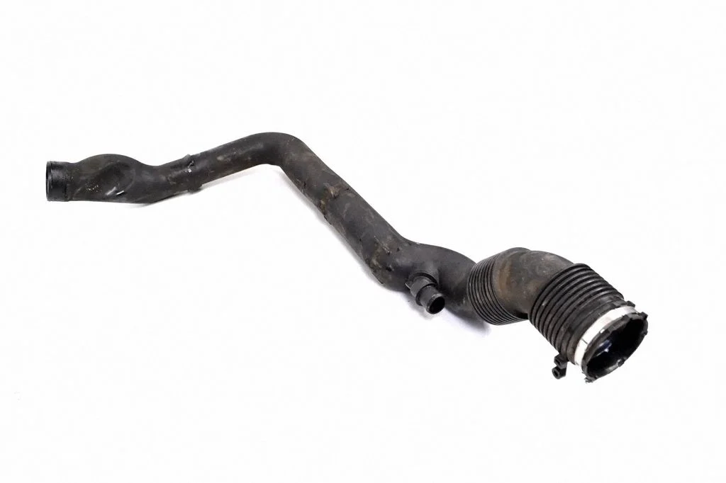 Intercooler hose/pipe – Land Rover Discovery 4 - LR4 (2010-2016)