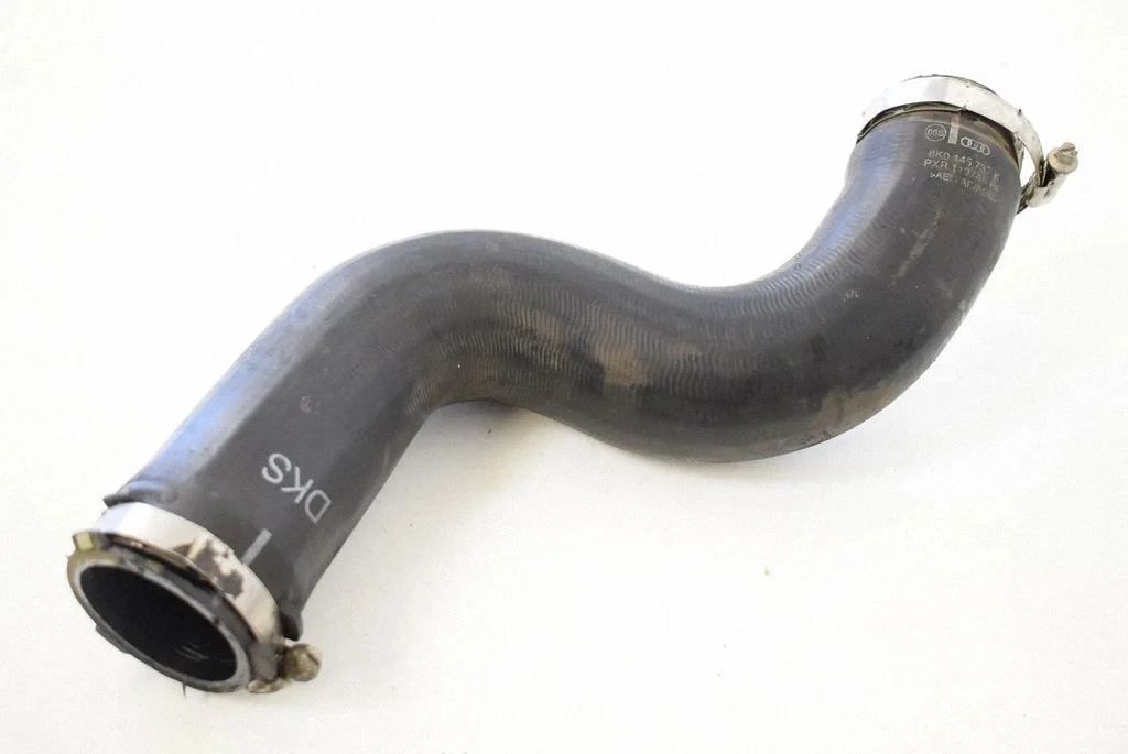 Vahejahuti voolik (-ud)/ toru (-d) – Audi A4 Allroad B8 (2008-2016)