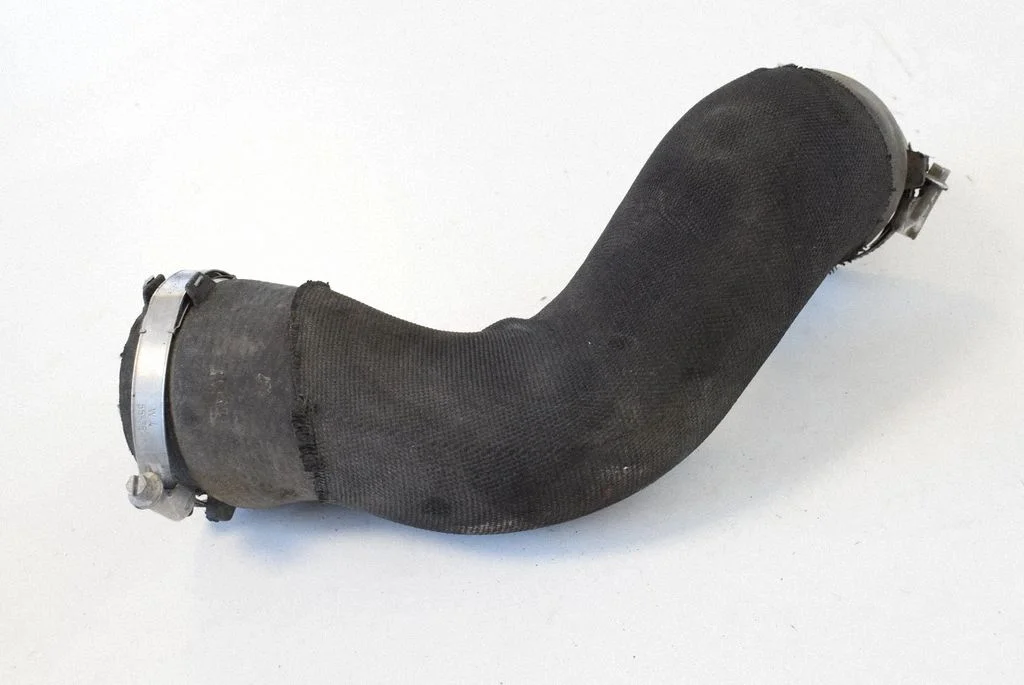 Starpdzesētāja šļūtene (-es)/ caurule (-es) – Audi A4 Allroad B8 (2008-2016)