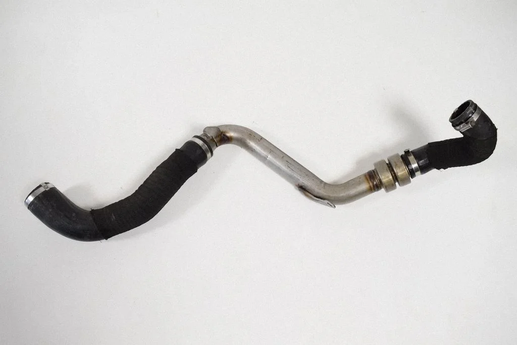Vahejahuti voolik (-ud)/ toru (-d) – Ford Focus (2010-2017)
