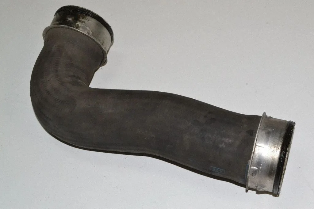 Wąż / rura intercoolera – Volkswagen Passat B6 (2005-2010)