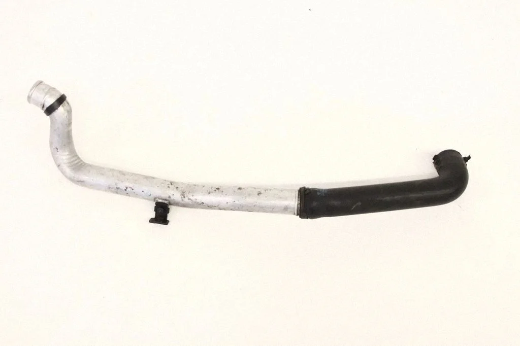 Intercooler hose/pipe – Volkswagen Phaeton (2002-2016)