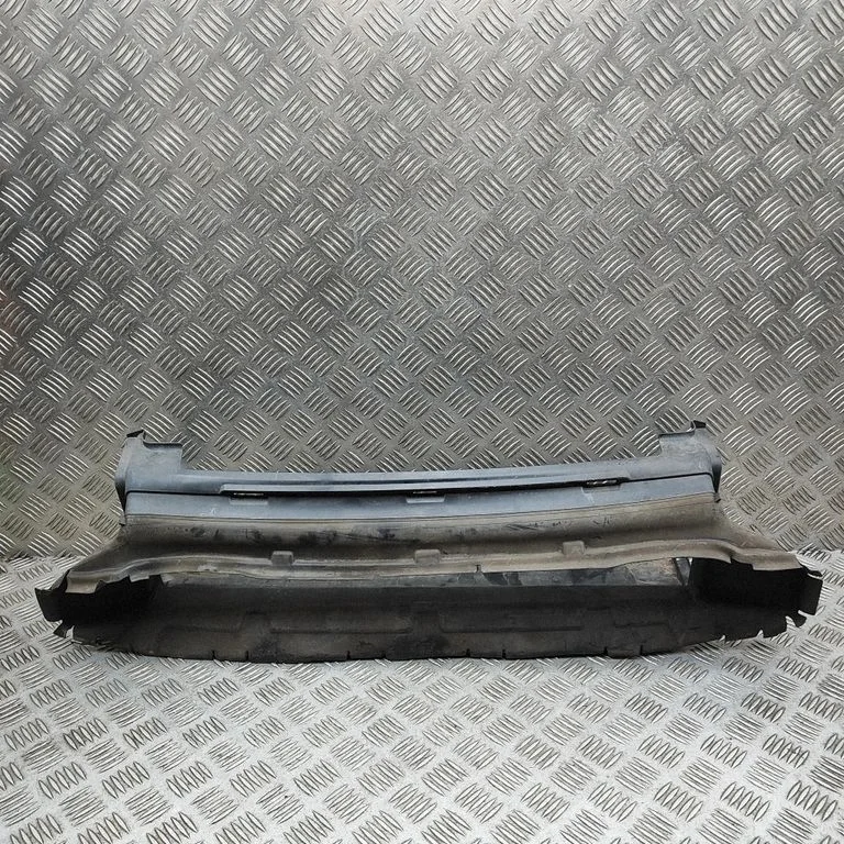 Radiaatori õhusuunaja(d) – Volvo V40 (2012-2019)