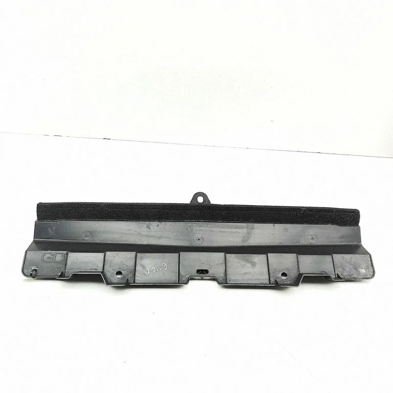 Intercooler air guide/duct channel 1659211040