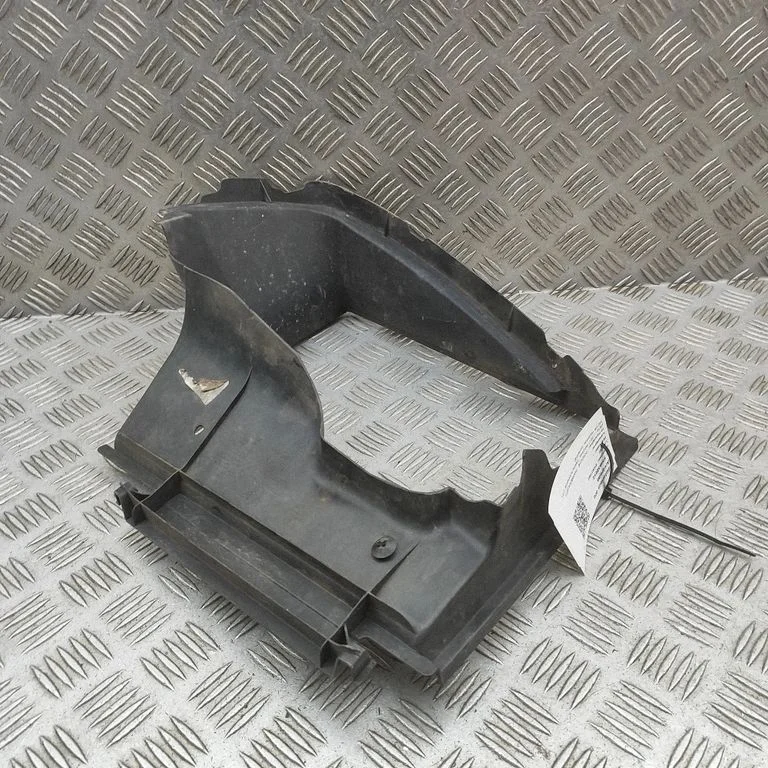 Kierownica powietrza chłodnicy 971121334