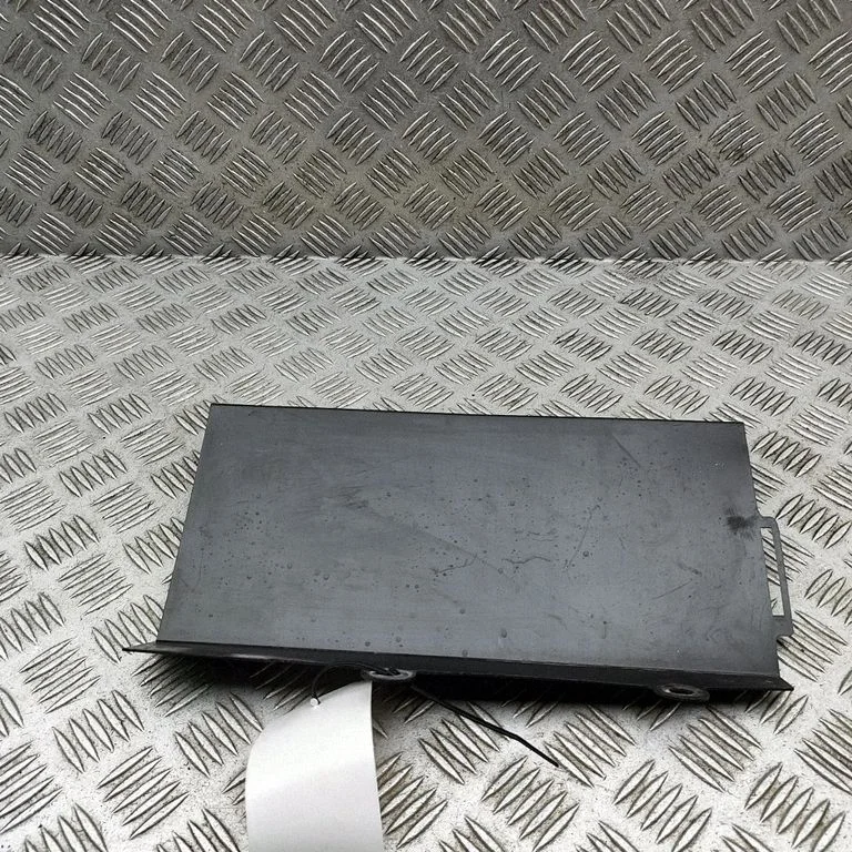 Intercooler air guide/duct channel 921825MP0A