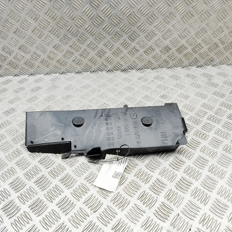 Radiatora gaisa novadītājs (-i) K61650AE1