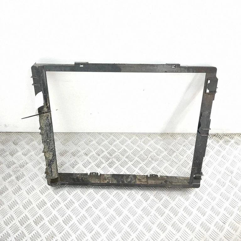 Intercooler air guide/duct channel 1EA121281D