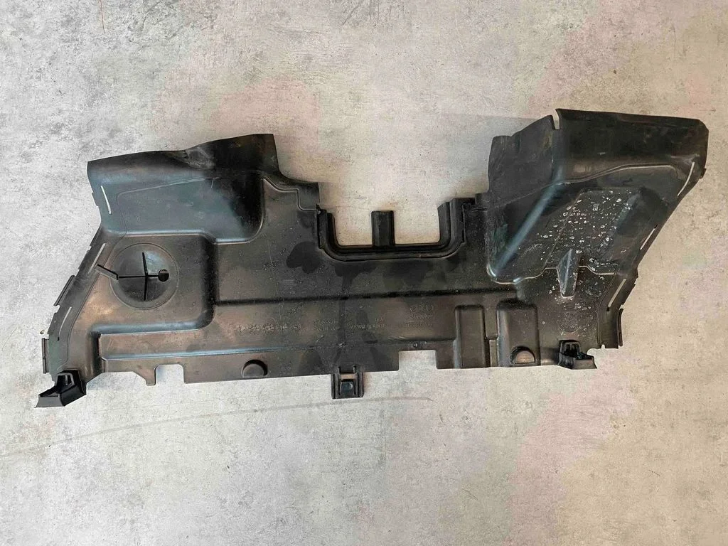 Intercooler air guide/duct channel – Volkswagen Tiguan Allspace (2017-)