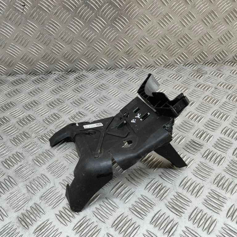 Intercooler air guide/duct channel A1725050300